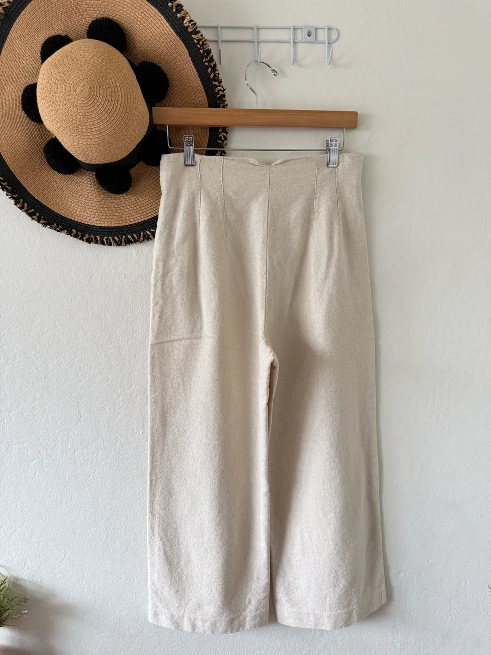 Zara Oatmeal Linen Blend Cropped Wide Leg Pants Size Medium Coastal Grandma